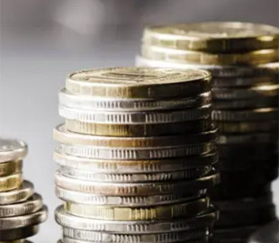 Рекордно прибутковий рік для багатіїв: топ-10 мільярдерів світу збільшили капітал на 729 млрд доларів за рік – список