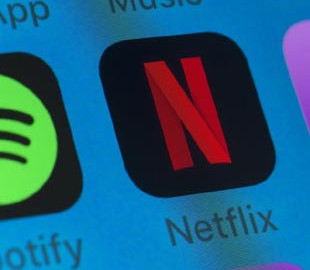 Netflix открыл бесплатный доступ к популярным фильмам и сериалам