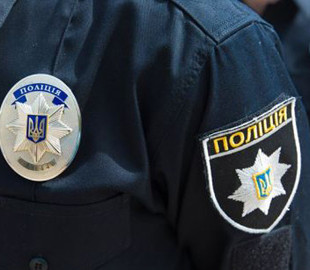 На Буковині чоловік подарував аферистам гроші - як це сталось