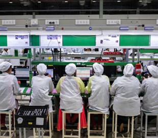 Foxconn пообіцяла подвоїти масштаби бізнесу та штат персоналу в Індії