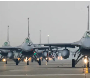 Румунія отримала від Нідерландів 18 винищувачів F-16