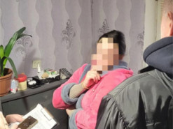 Правоохоронці викрили жінку, яка працювала на фсб і «зливала» позиції ЗСУ