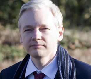 Основатель WikiLeaks Джулиан Ассанж женился в лондонской тюрьме