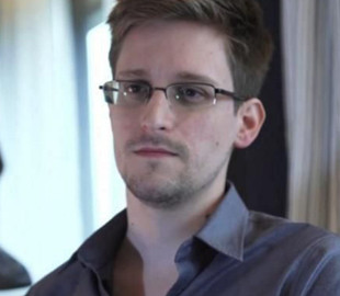Сноуден согласен выплатить США более 5 млн долларов