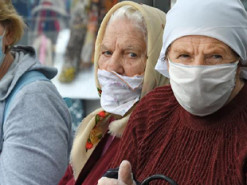 У РФ вирішили заощадити на пенсіонерах через «дірку» у бюджеті