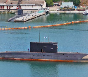 Субмарина РФ после долгой модернизации вышла в море, а потом снова встала на ремонт