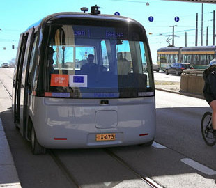  В Европе начался эксперимент с беспилотным общественным транспортом 