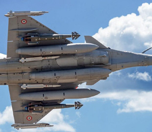 Індія домовилася купити 26 винищувачів Rafale у Франції – Bloomberg