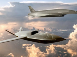 Американські розробники представили перші в історії автономні бойові літаки YFQ-44A