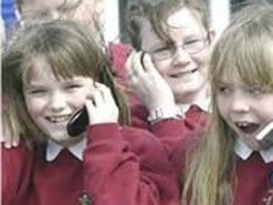 Доведено негативний вплив мобільних телефонів на успішність у молодших класах