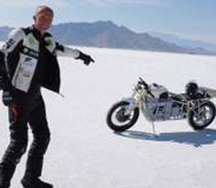 Українець встановив світовий рекорд швидкості на електромотоциклі