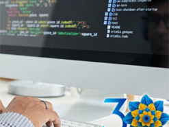 Зарплати в кілька тисяч доларів та нестача фахівців: як змінилася українська IT-сфера за 30 років