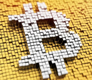 Вперше за півтора року: біткоїн впав у ціні до рекордних $25 тис.