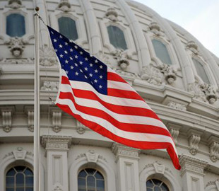 США підштовхують союзників до посилення обмежень на виробництво мікросхем у Китаї, - FT