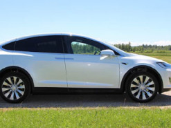 Tesla столкнется с ожесточенной конкуренцией электромобилей в Израиле