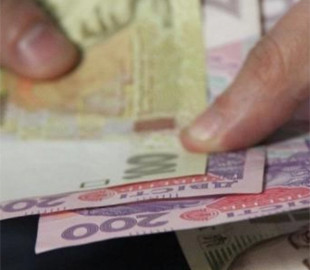 Жительку Рівненщини «кинули» на гроші, запропонувавши анулювати кредит