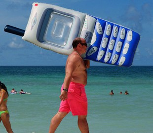 Украинцев подключат к домашнему роумингу, чтобы они не переплачивали за связь