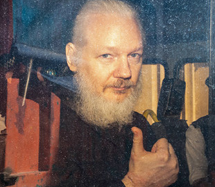 "Репортеры без границ" призывают освободить Джулиана Ассанжа