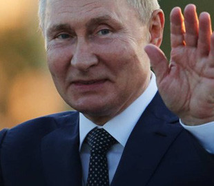 В России из-за дефицита не хватает бумаги даже на этикетки