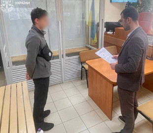 Вчинив із хлопчиком дії сексуального характеру та зберігав дитяче порно - підозрюють молодика з Харківщини