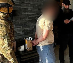 В Україні судитимуть псевдотрейдера, який ошукав людей на понад 42 млн грн