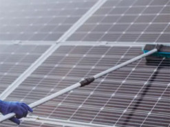 Більше світла – більше прибутку: секрети чистоти й довговічності сонячних панелей