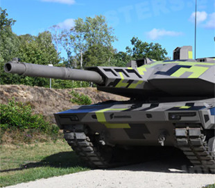 Леопард із головою пантери: німецький Leopard 2A4 отримав несподівану модернізацію