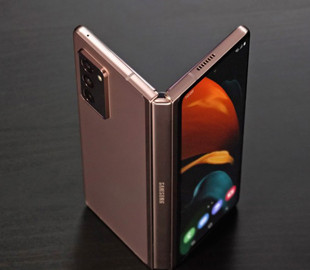 Опубликованы изображения гибкого смартфона Samsung Galaxy W21