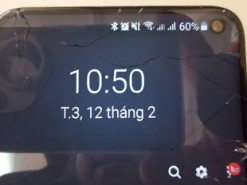 Смартфон Samsung Galaxy S10e уже проверили на прочность