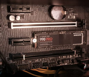 Бізнес із виробництва мікросхем Samsung досяг рекордних збитків