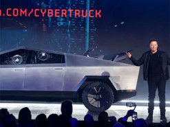 Илон Маск пообещал выпустить электропикап Tesla Cybertruck уже в 2023 году