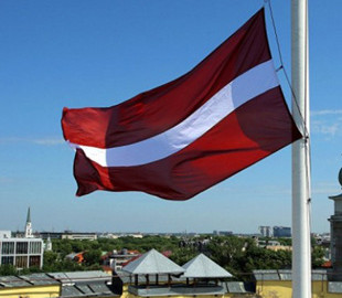 Латвія ввела кримінальну відповідальність за отримання підробленого COVID-сертифіката