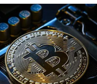 Один з найбільших майнерів біткоїнів опинився на межі розорення