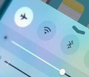 Режим польоту виявився марним: як насправді прискорити зарядку смартфона