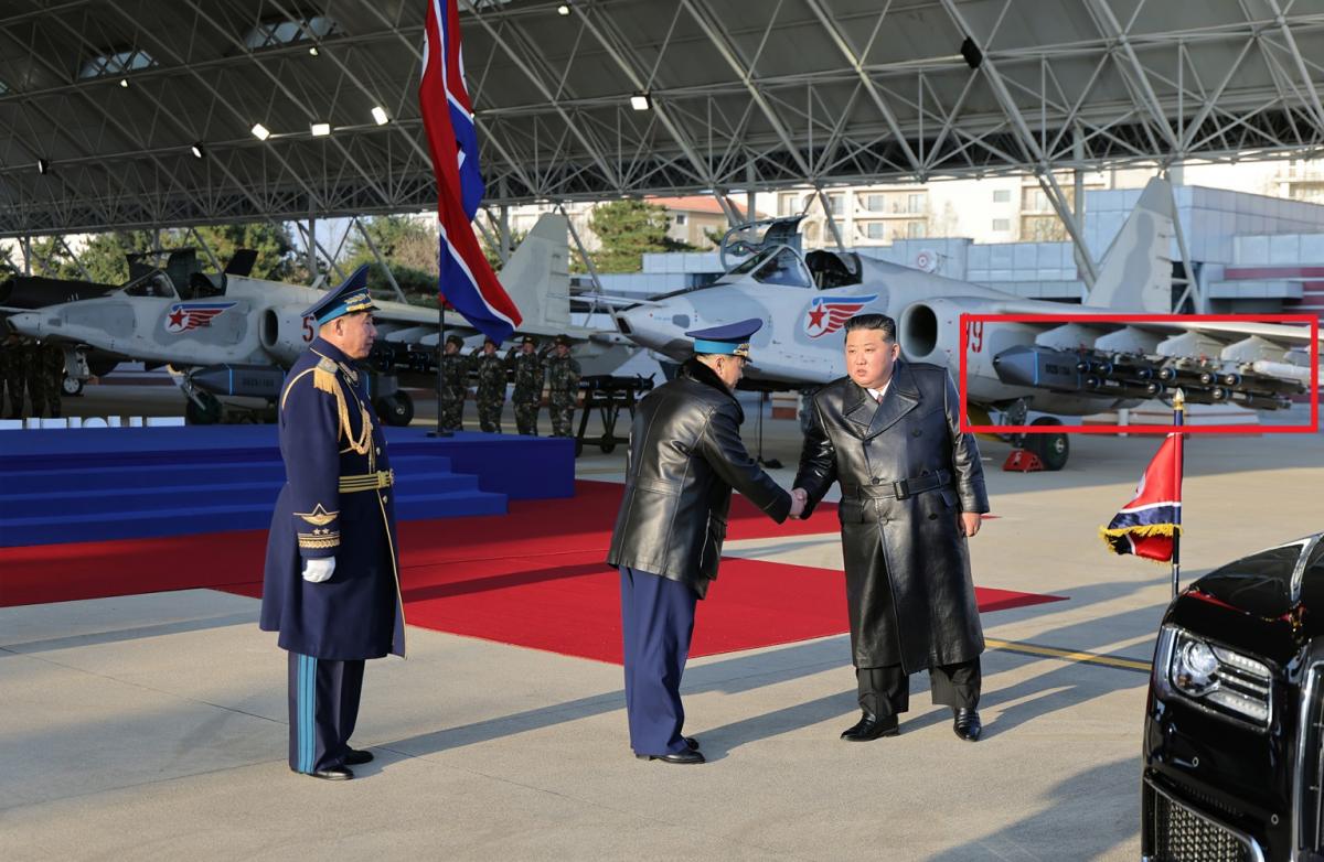 31764506859-1113.jpg (134 KB)