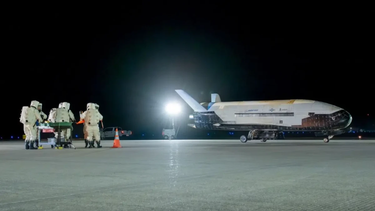 x-37b-space-force-2-1200x675.webp (47 KB)