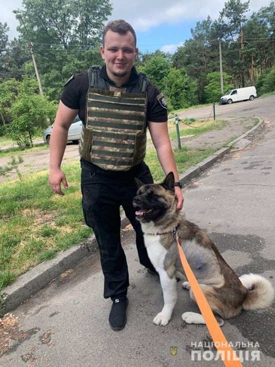 2c93275a-police-kyiv-rescue-animals.jpg (219 KB)