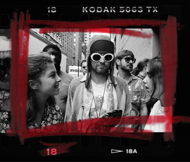1red_mark_hiRes_scan_18b_BOOK_cropped-2-768x657.webp (414 KB)