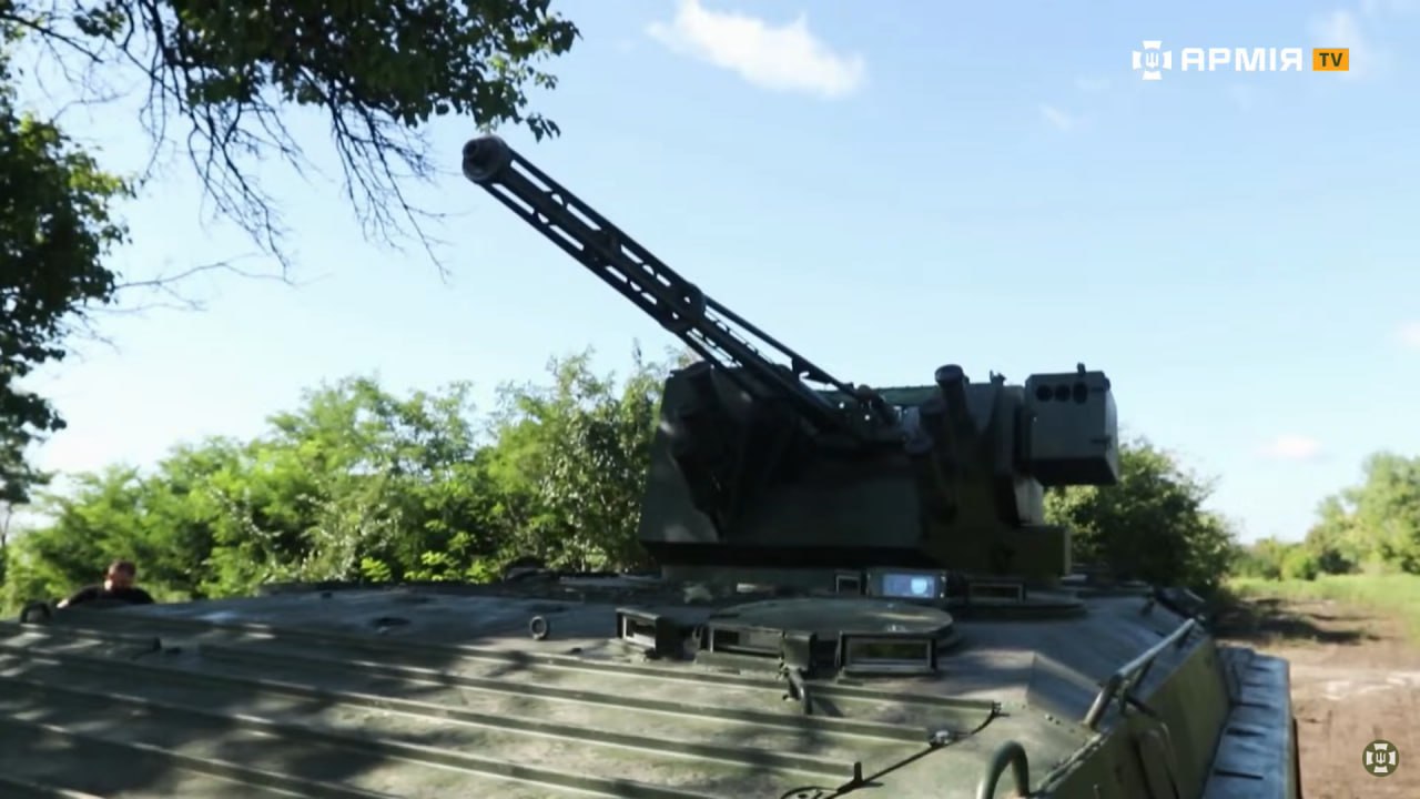 3966d0704b06140.jpg (110 KB)