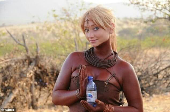 44390509-9701301-111EXCLU1SIVE_Henry_Cavill_s_girlfriend_Natalie_Viscuso_forced_to_ap-a-87_1624027397090.jpg (144 KB)