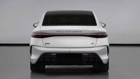 21647265222_byd-seal-pervye-foto-stilnogo-jelektrosedana2.jpg (40 KB)