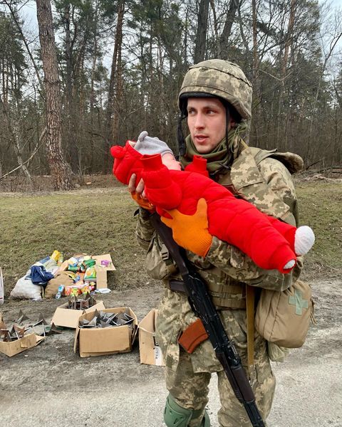 35a24a9d68bae5915f234a72ce17fc61f.jpg (89 KB)