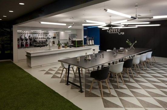 10000650849.jpg (150 KB)