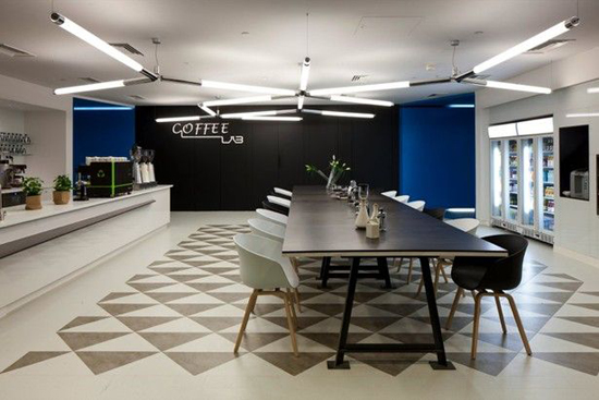 12222650851.jpg (148 KB)