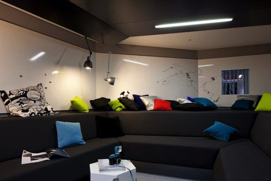 1555650854.jpg (122 KB)