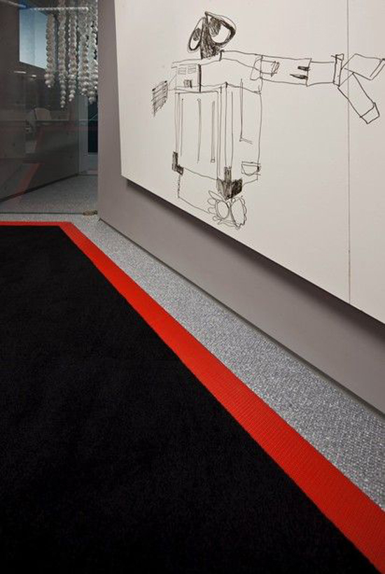 9650848.jpg (225 KB)