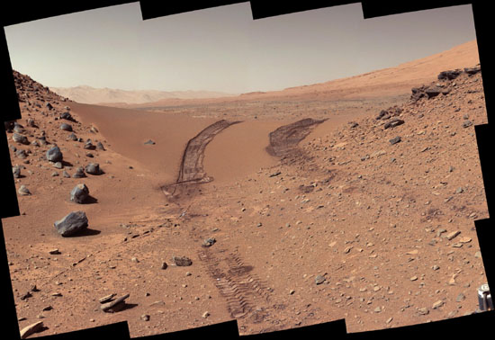 76010_pia17944_mcam-sol538-wb-full2_0-1536x1055.jpg (78 KB)