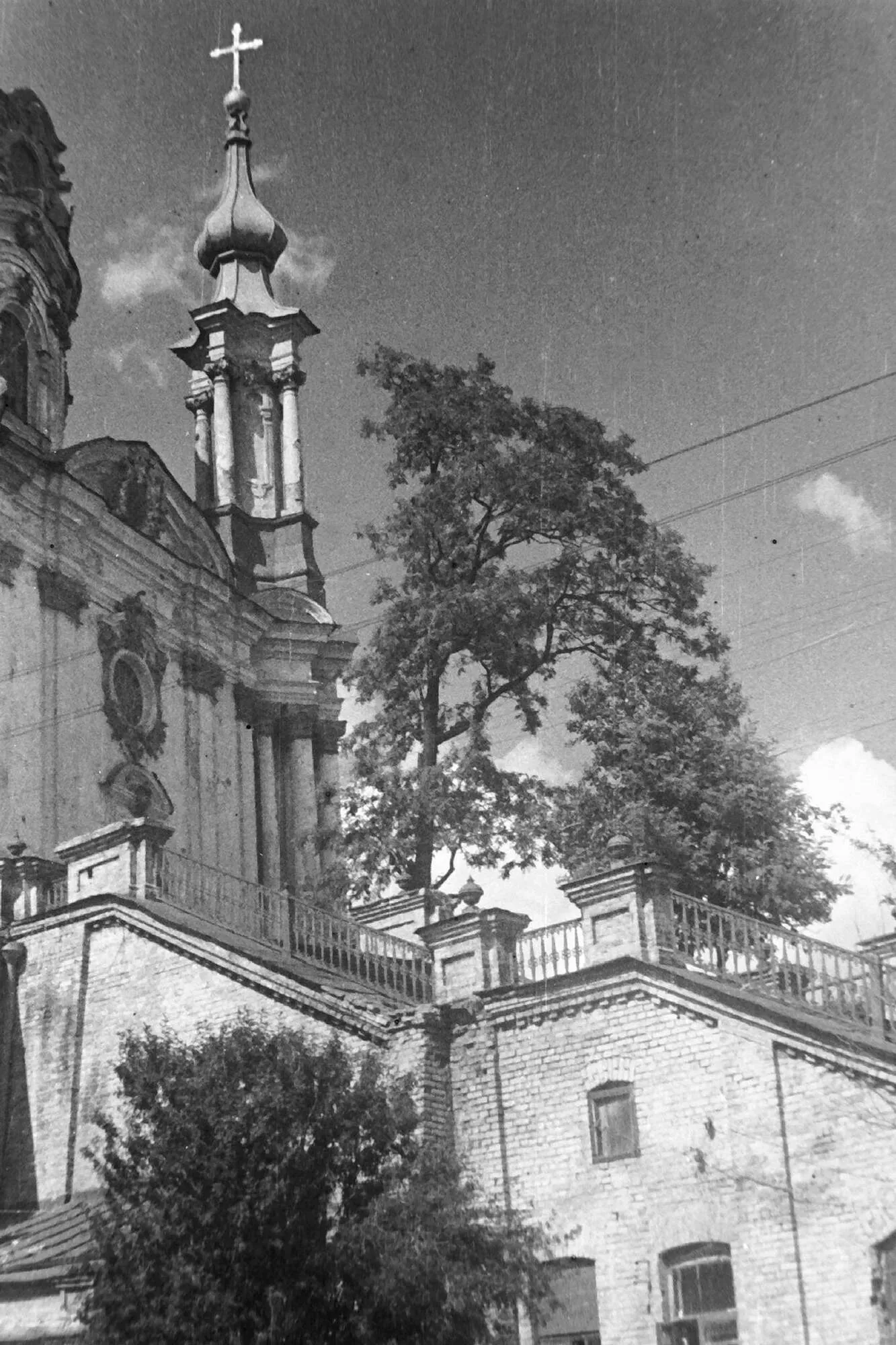 724565183666349684298765826668935415207427406n.webp (307 KB)