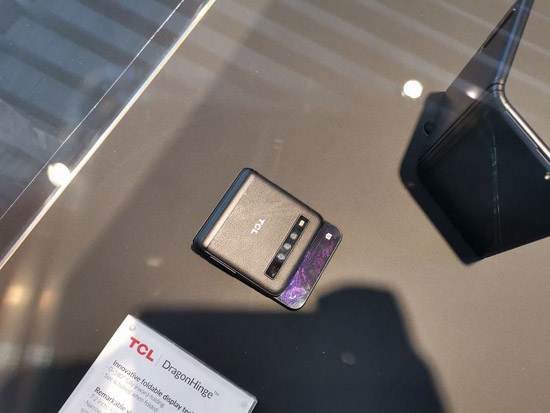 1QiymdgamGz1cKJK7djxjrYpYxGZCn.jpg (56 KB)