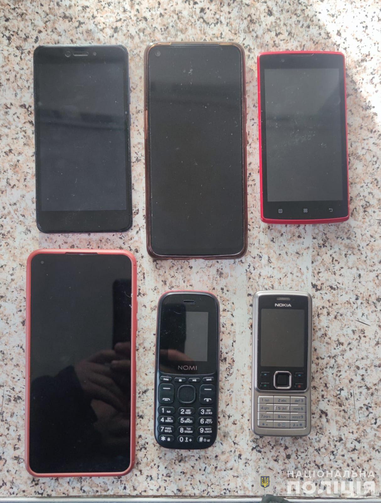 1b0a9d18573a257b6592affcd49ad9c1c67188ab3cea9f6949241582fc6f8683d.jpg (222 KB)